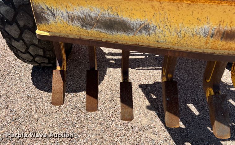 image for item DK7074 Volvo G940  motor grader