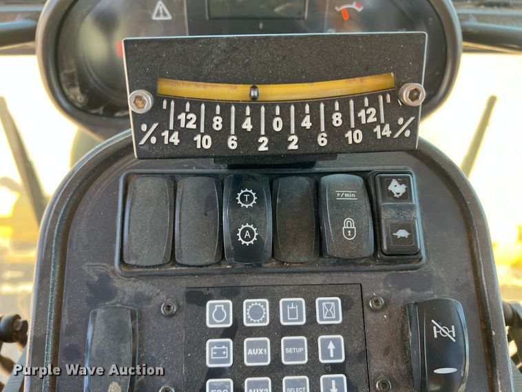 image for item DK7074 Volvo G940  motor grader