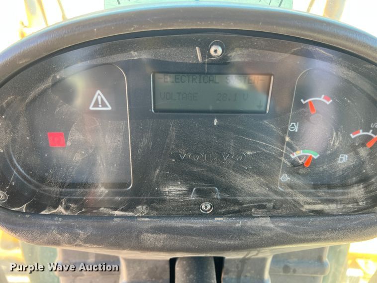 image for item DK7074 Volvo G940  motor grader