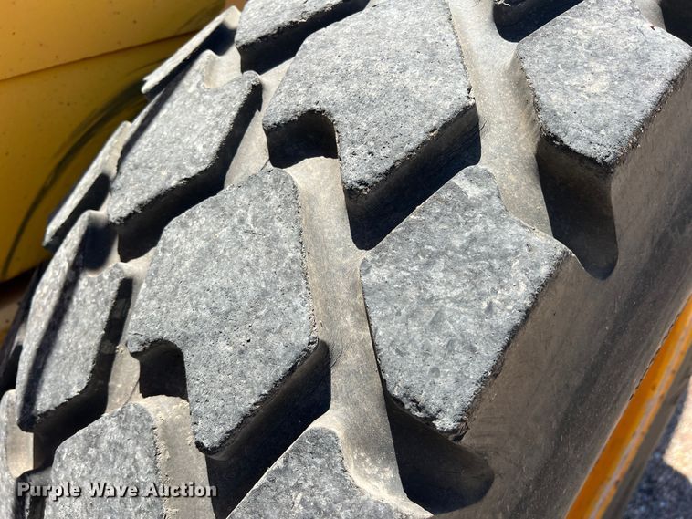 image for item DK7074 Volvo G940  motor grader