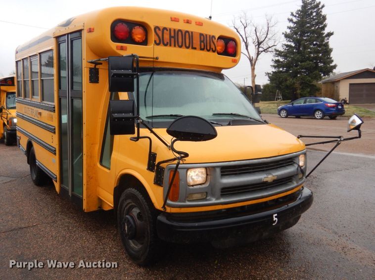 image for item DM5435 1997 Chevrolet Express G3500  school bus