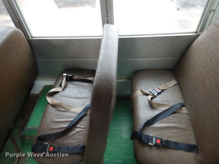 image for item DM5435 1997 Chevrolet Express G3500  school bus