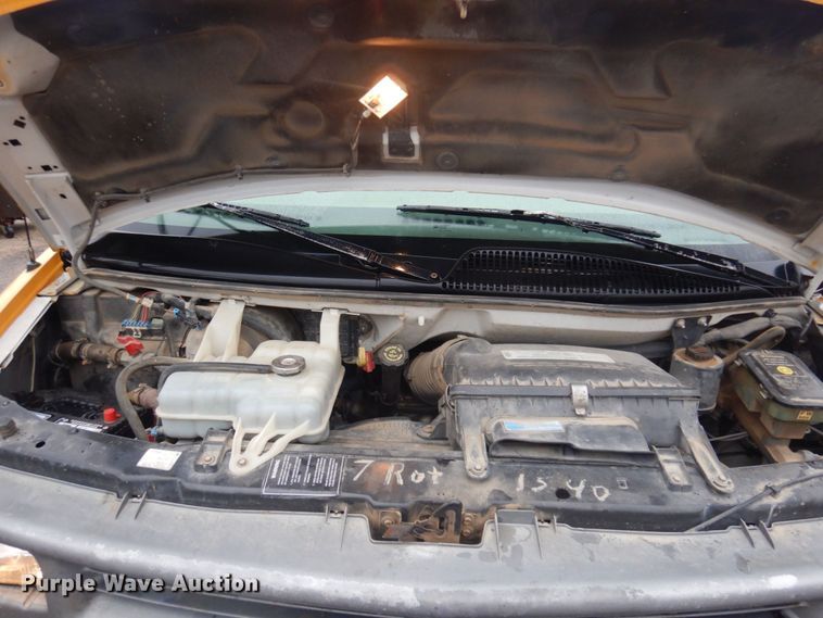 image for item DM5435 1997 Chevrolet Express G3500  school bus