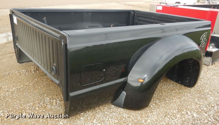 image for item DN1676 2011 Ford F350  pickup truck bed