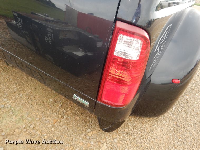 image for item DN1676 2011 Ford F350  pickup truck bed