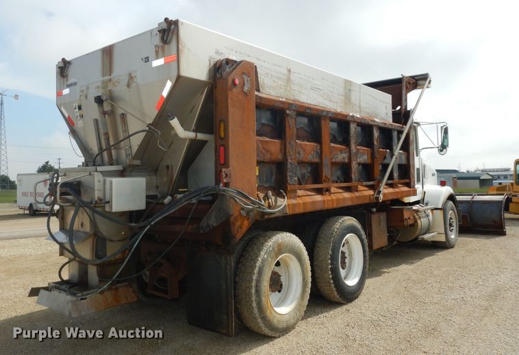 image for item DN1678 2010 Kenworth T800  dump truck