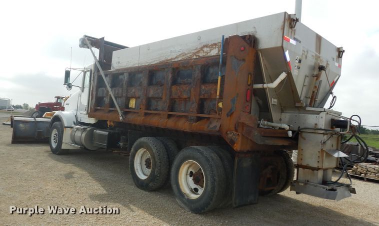 image for item DN1678 2010 Kenworth T800  dump truck