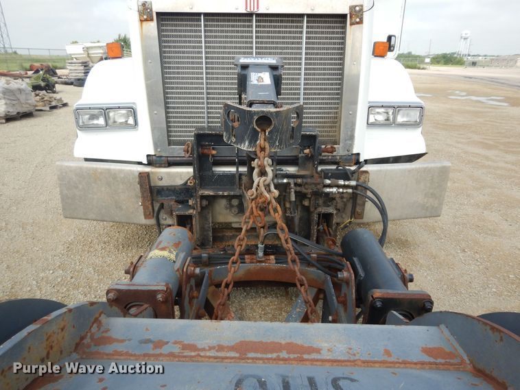 image for item DN1678 2010 Kenworth T800  dump truck