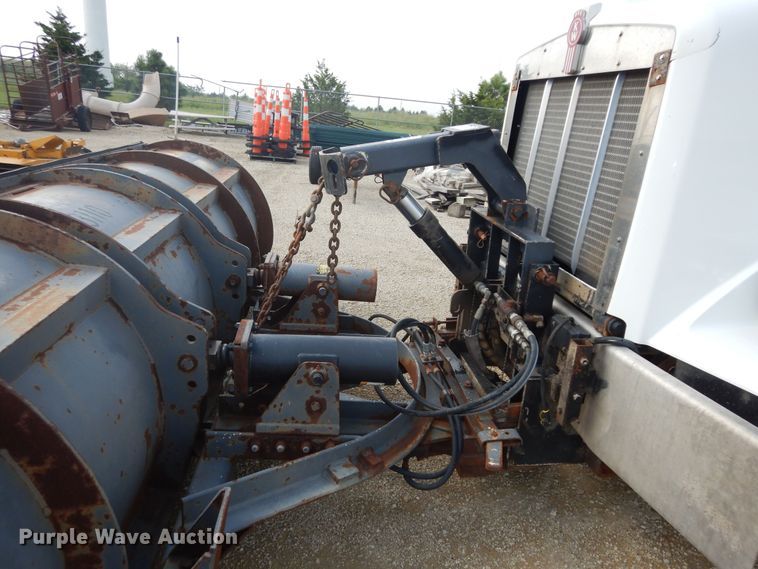 image for item DN1678 2010 Kenworth T800  dump truck