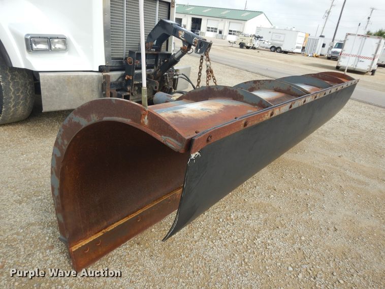 image for item DN1678 2010 Kenworth T800  dump truck