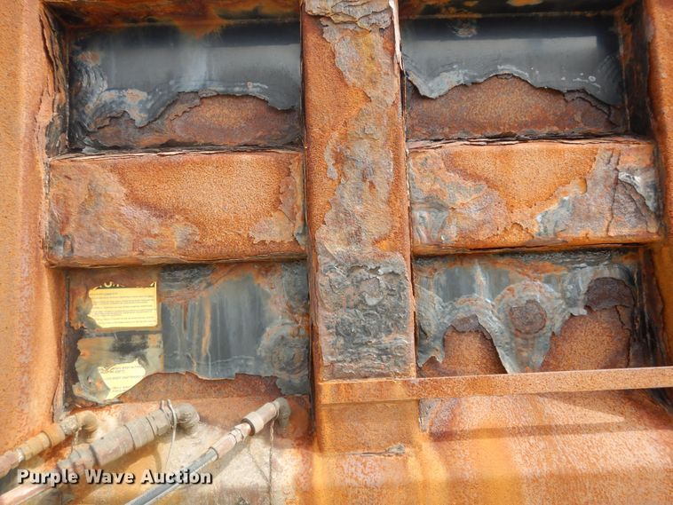 image for item DN1678 2010 Kenworth T800  dump truck