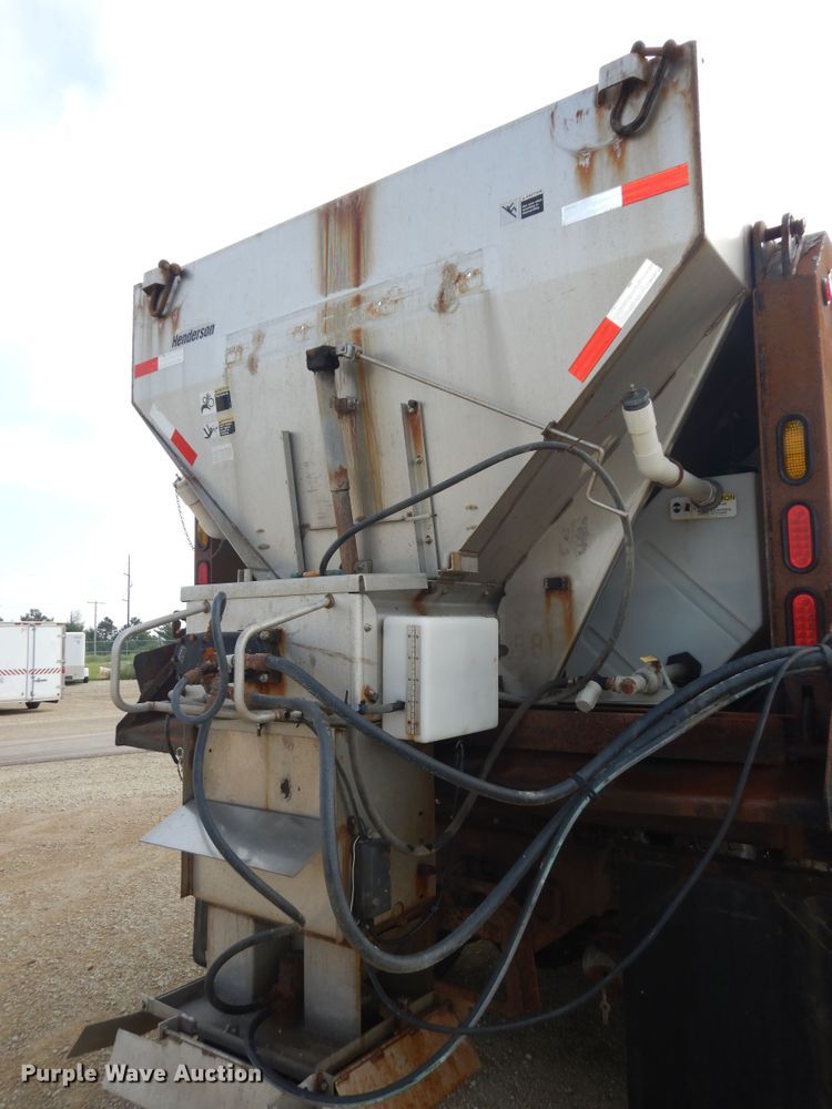 image for item DN1678 2010 Kenworth T800  dump truck