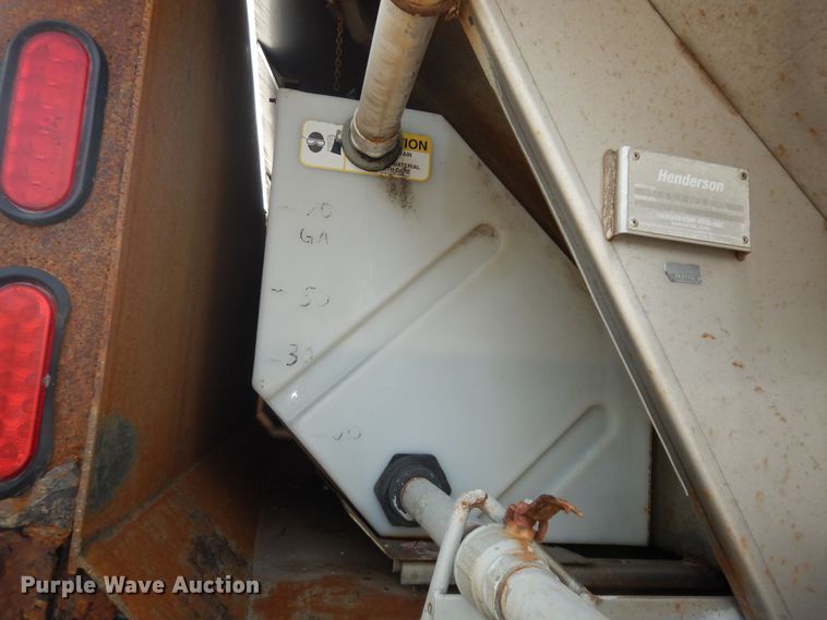 image for item DN1678 2010 Kenworth T800  dump truck