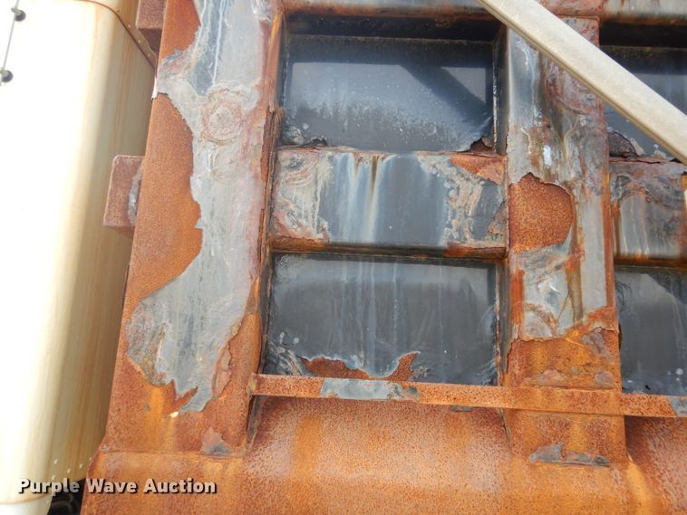 image for item DN1678 2010 Kenworth T800  dump truck