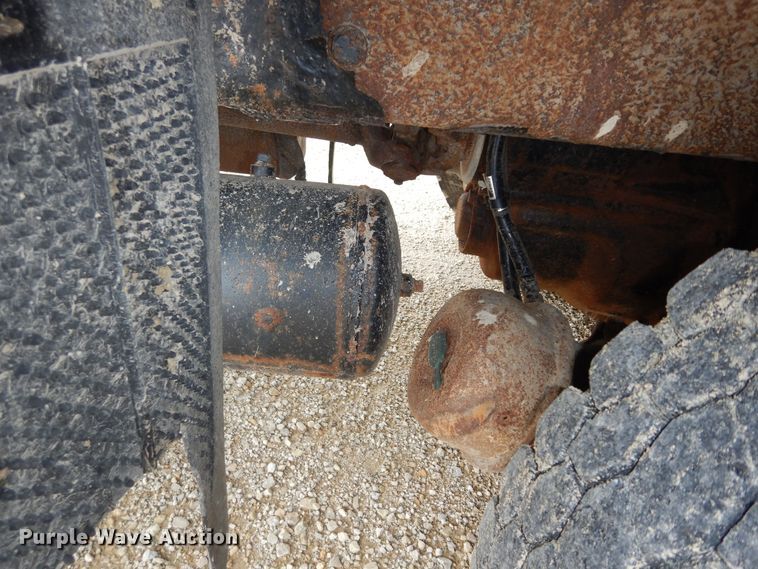 image for item DN1678 2010 Kenworth T800  dump truck