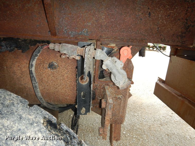 image for item DN1678 2010 Kenworth T800  dump truck