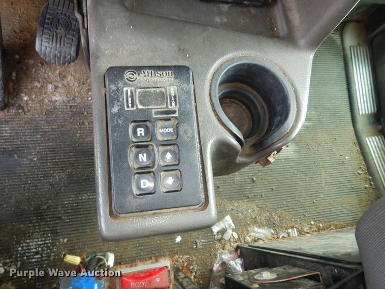 image for item DN1678 2010 Kenworth T800  dump truck