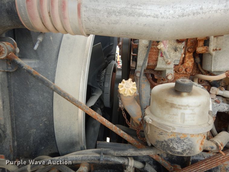 image for item DN1678 2010 Kenworth T800  dump truck