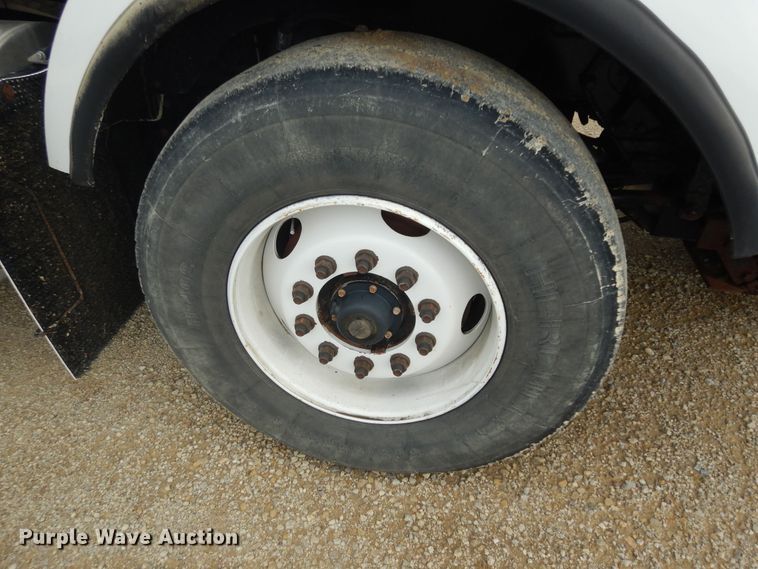 image for item DN1678 2010 Kenworth T800  dump truck