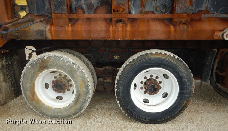 image for item DN1678 2010 Kenworth T800  dump truck