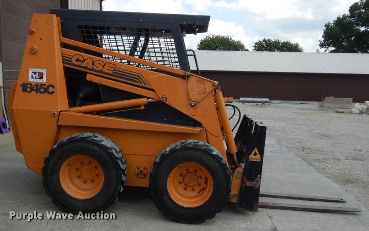 image for item DN1729 2001 Case 1845C  skid steer loader
