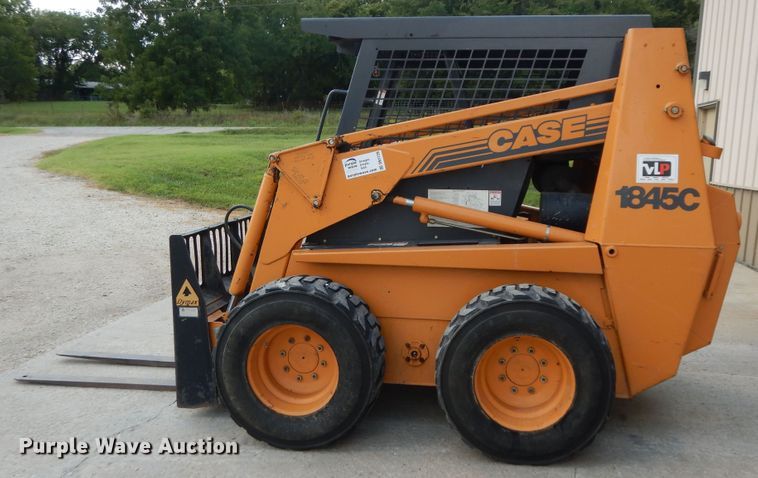 image for item DN1729 2001 Case 1845C  skid steer loader
