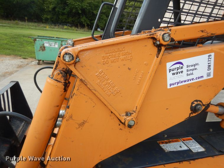 image for item DN1729 2001 Case 1845C  skid steer loader