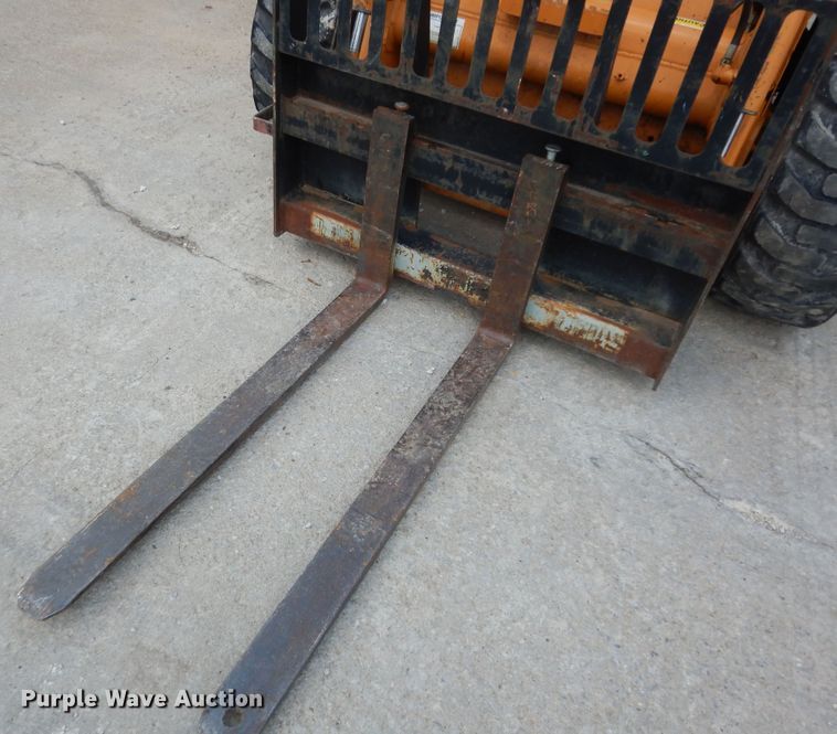 image for item DN1729 2001 Case 1845C  skid steer loader