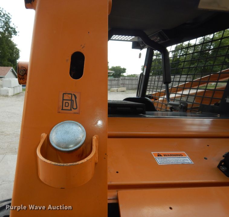 image for item DN1729 2001 Case 1845C  skid steer loader