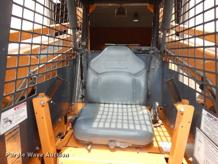 image for item DN1729 2001 Case 1845C  skid steer loader