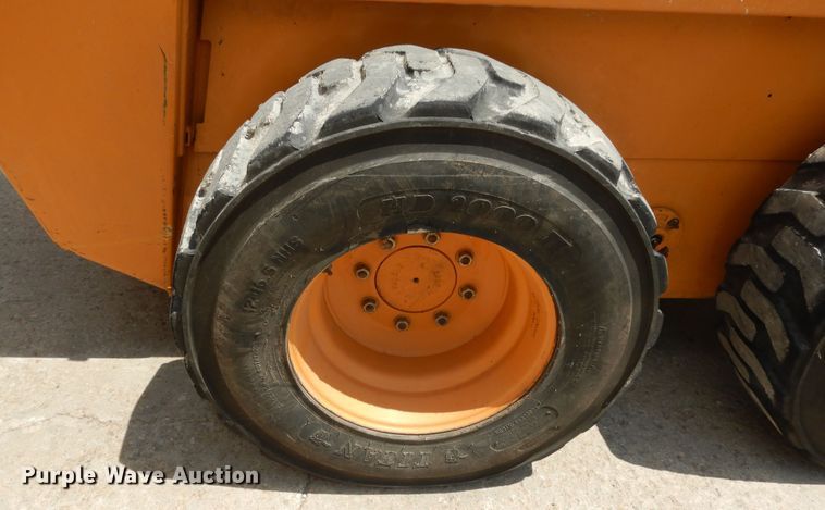 image for item DN1729 2001 Case 1845C  skid steer loader