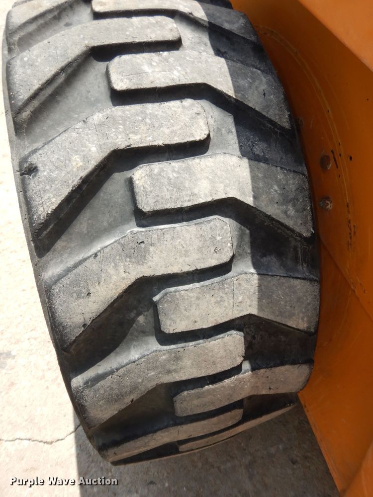 image for item DN1729 2001 Case 1845C  skid steer loader