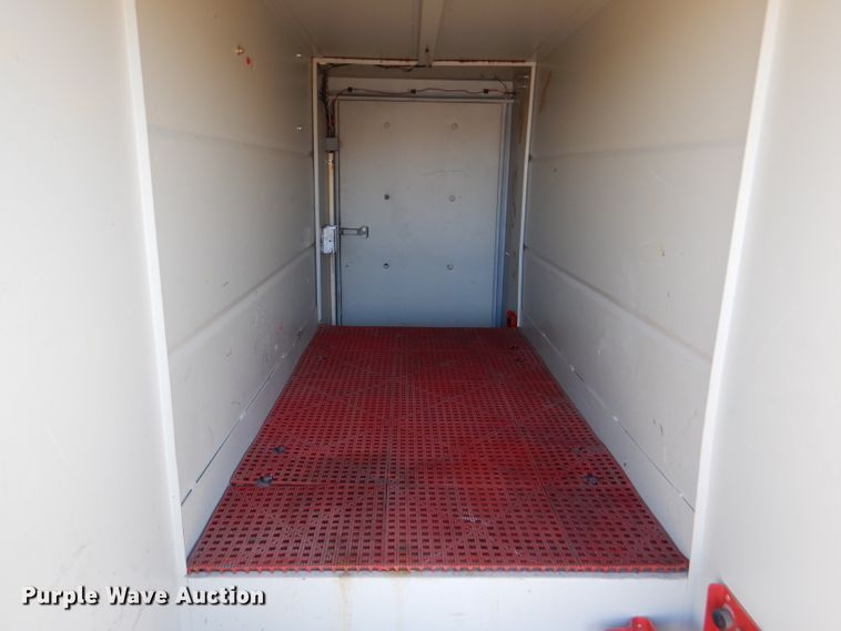 image for item DN5374 1994 International 9400  semi truck