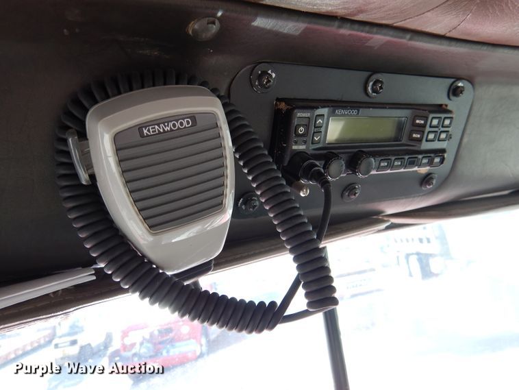 image for item DN5374 1994 International 9400  semi truck