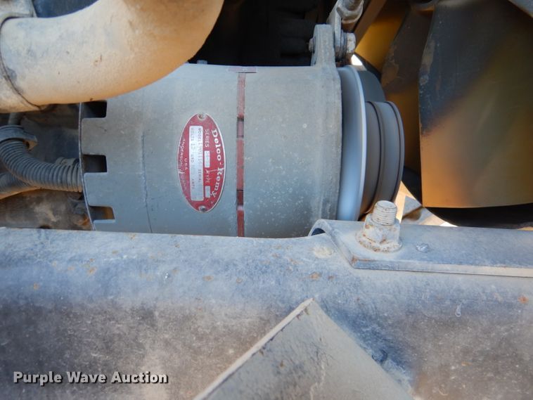 image for item DN5374 1994 International 9400  semi truck