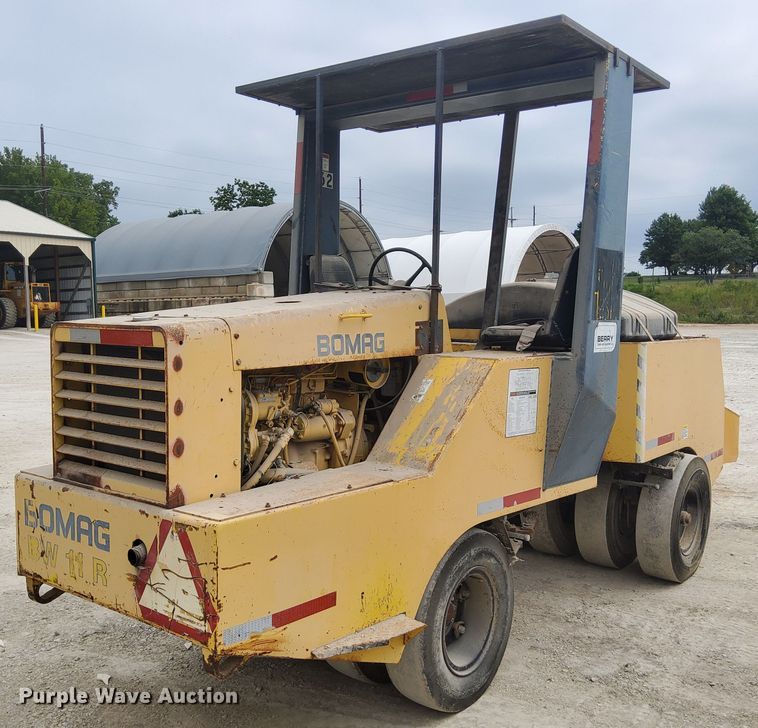 image for item DN6833 1994 Bomag BW11R  pneumatic roller