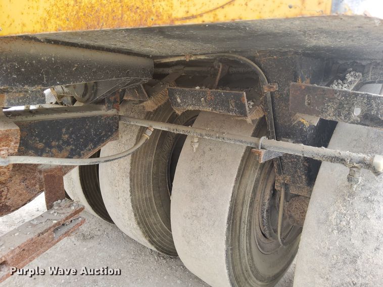 image for item DN6833 1994 Bomag BW11R  pneumatic roller