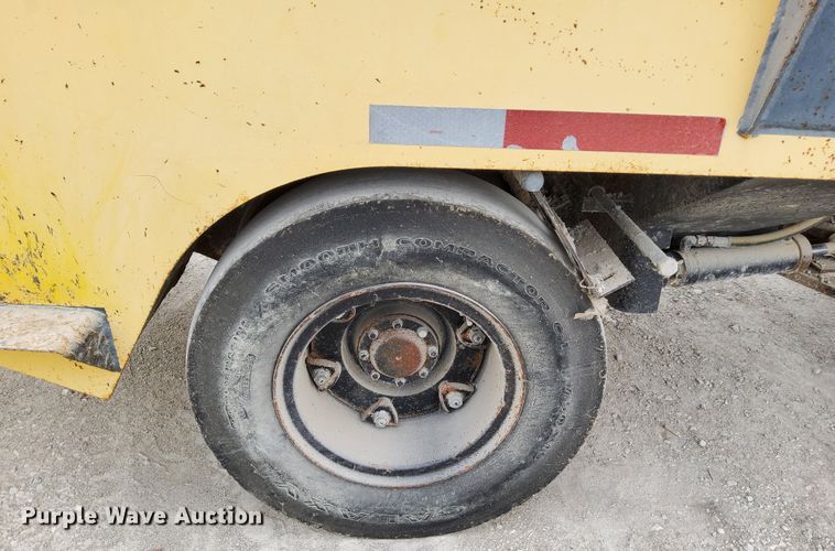 image for item DN6833 1994 Bomag BW11R  pneumatic roller