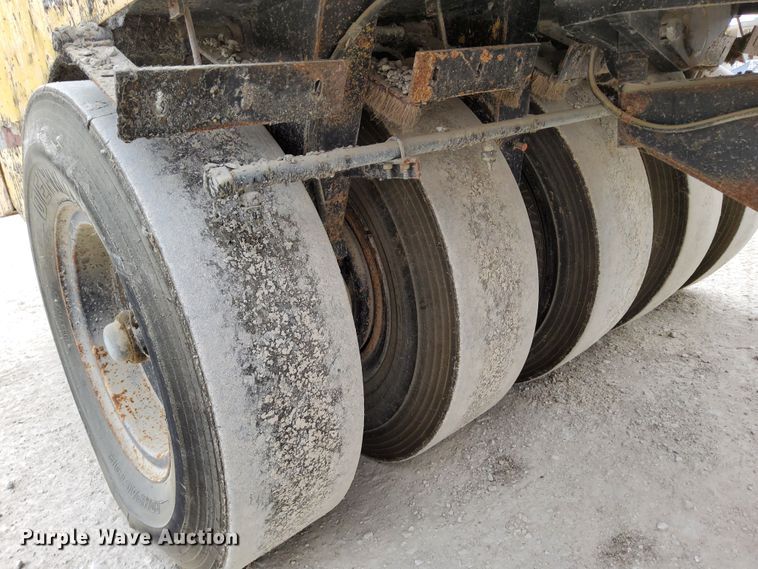 image for item DN6833 1994 Bomag BW11R  pneumatic roller