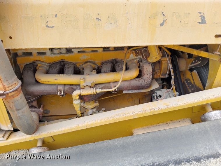 image for item DN6834 1969 Etnyre  chip spreader