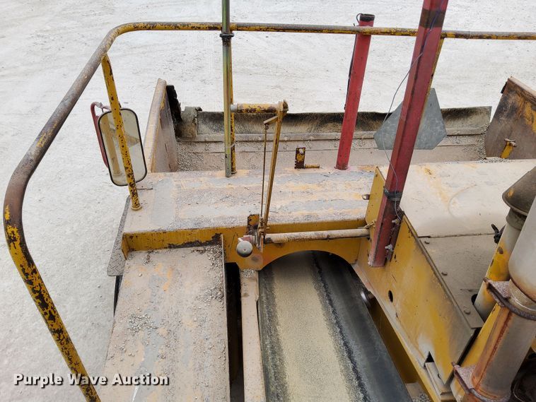 image for item DN6834 1969 Etnyre  chip spreader