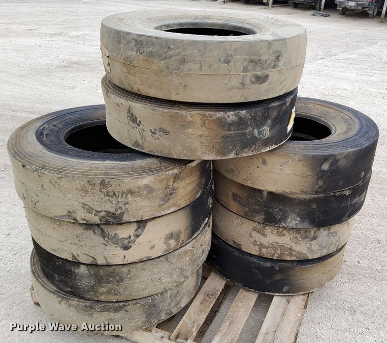 image for item DN6835 (10) tires