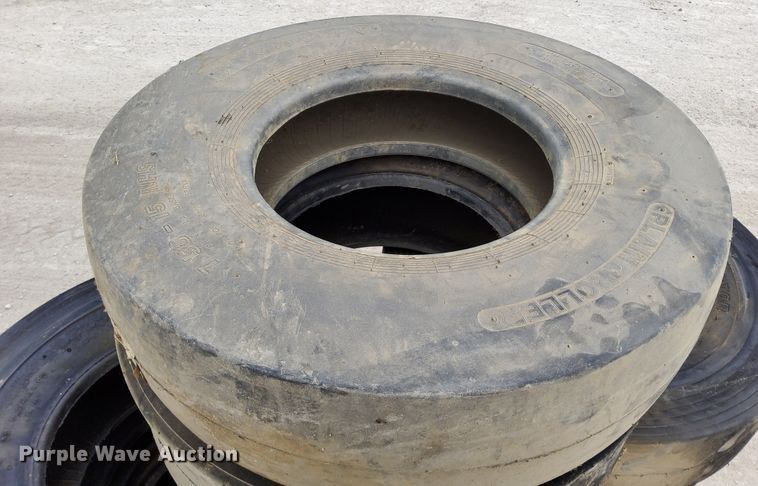 image for item DN6835 (10) tires