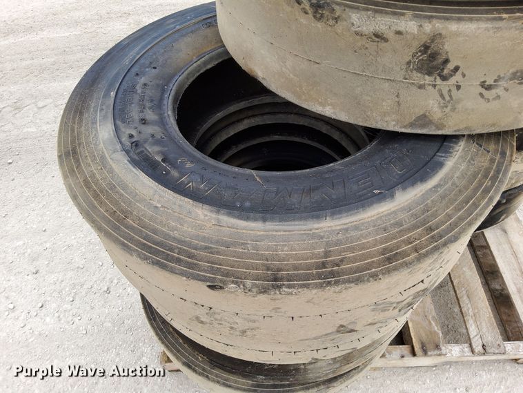 image for item DN6835 (10) tires