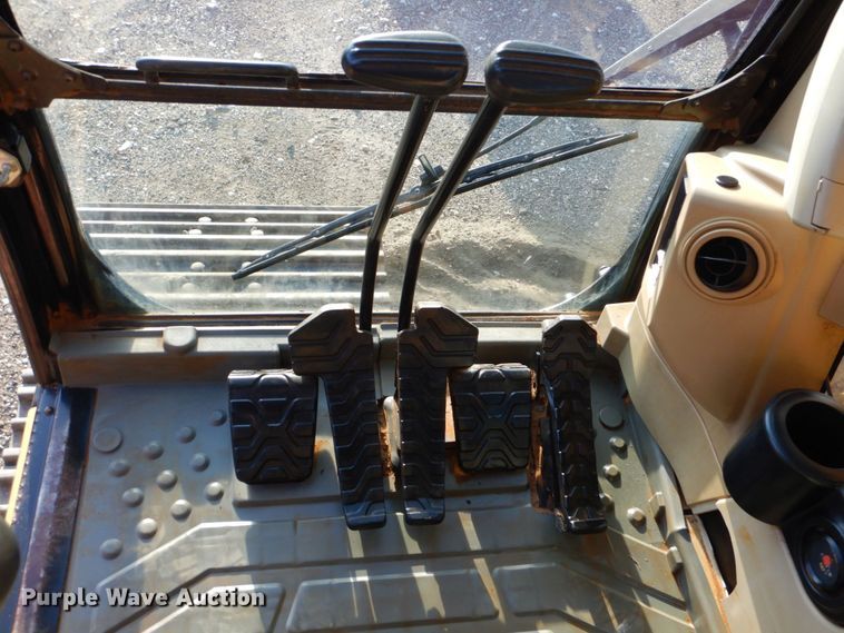 image for item DO1477 2007 Caterpillar 320CL  excavator