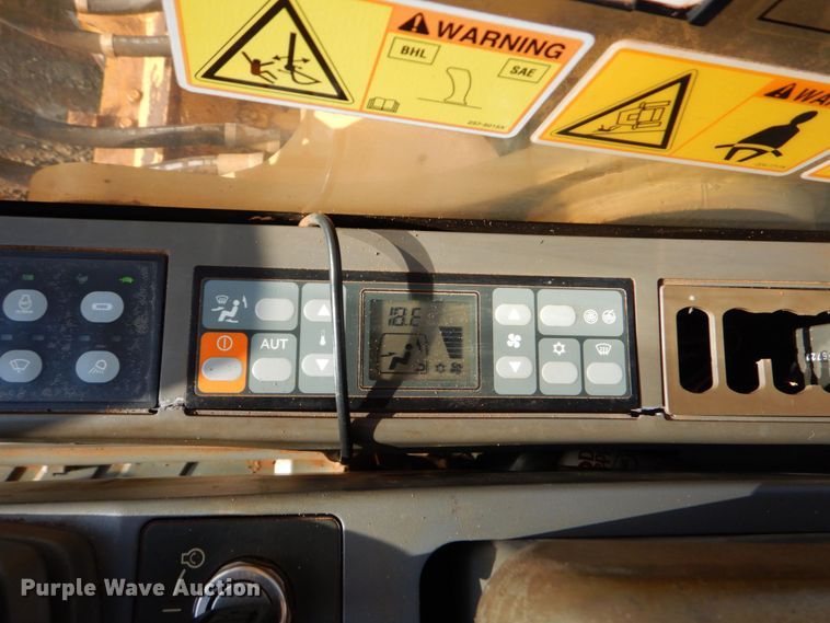 image for item DO1477 2007 Caterpillar 320CL  excavator