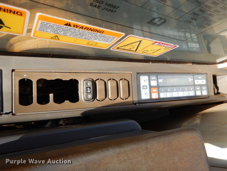 image for item DO1477 2007 Caterpillar 320CL  excavator