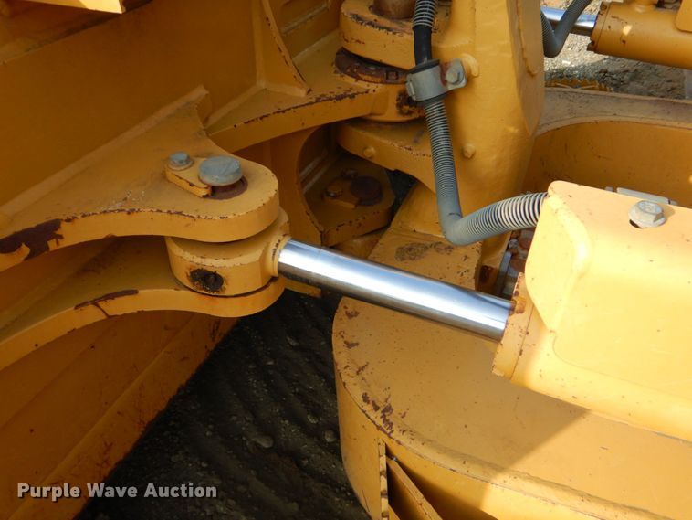 image for item DO1478 2011 Caterpillar D6K XL  dozer