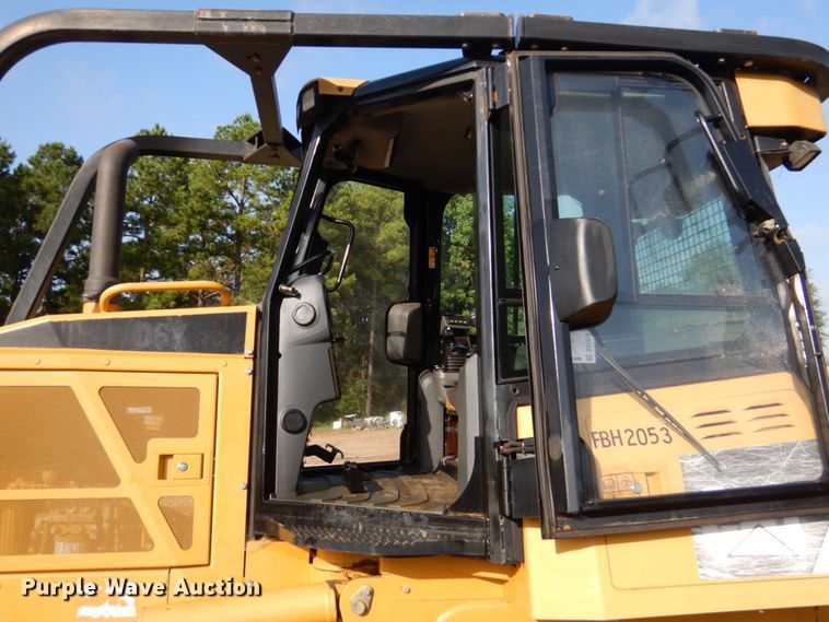 image for item DO1478 2011 Caterpillar D6K XL  dozer