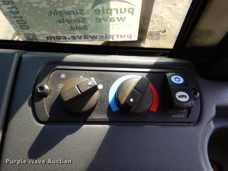 image for item DO1478 2011 Caterpillar D6K XL  dozer